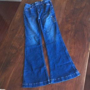 Super Stretch Hi-Rise Flare Dark Rinse size 2